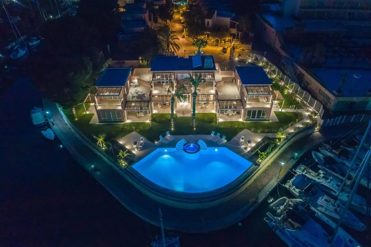 Appartamento Tramontana Portorosa - Residence Delfino Furnari Apartment