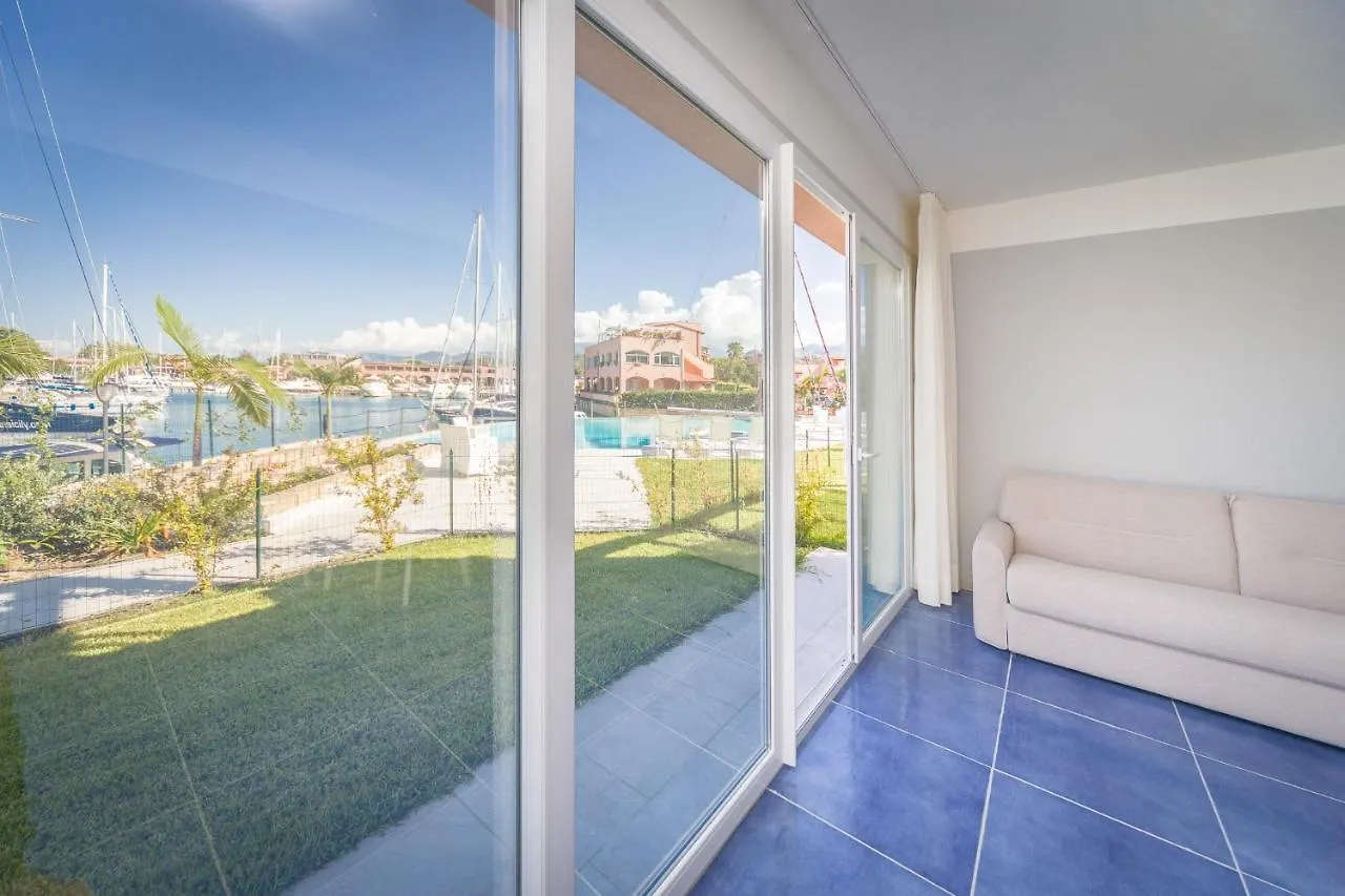 Appartamento Tramontana Portorosa - Residence Delfino Furnari Apartment