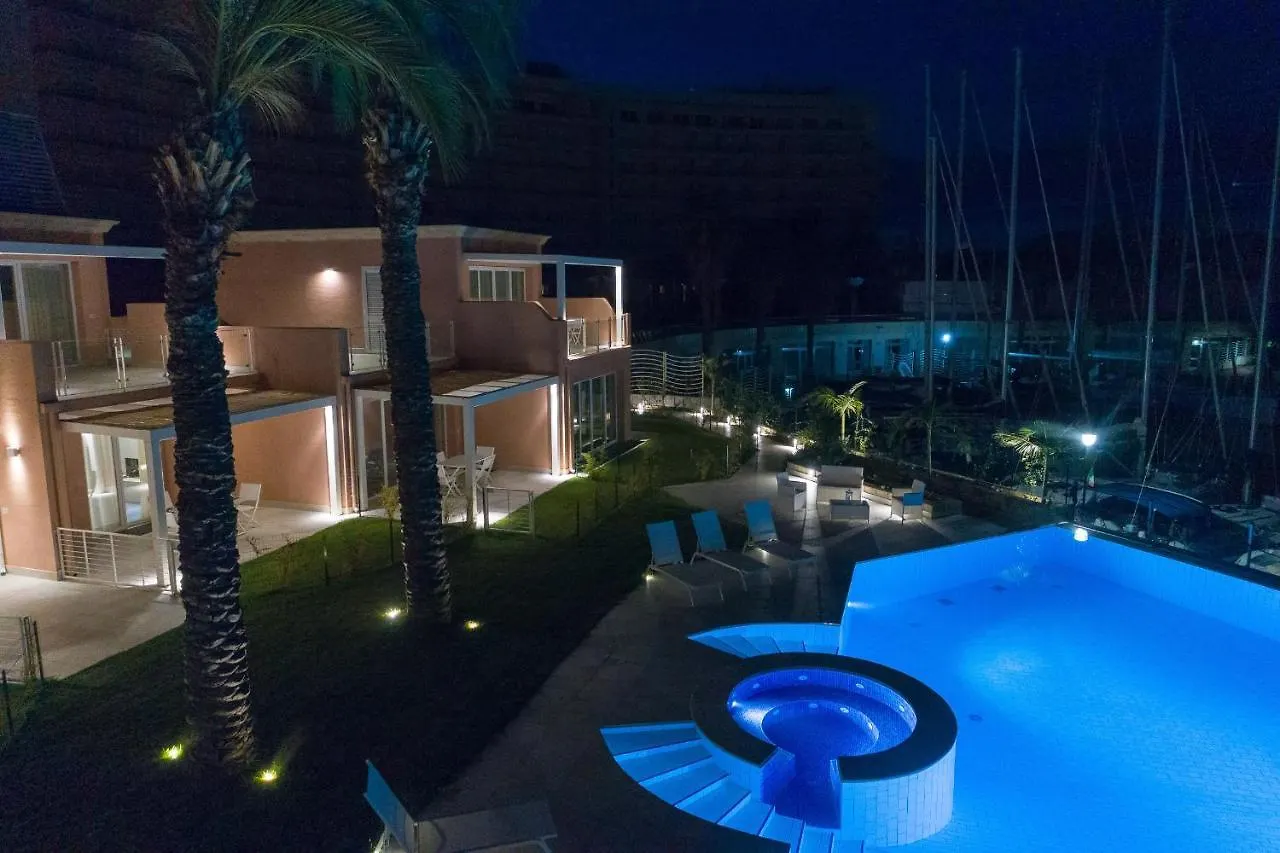 Appartamento Tramontana Portorosa - Residence Delfino Furnari Italy